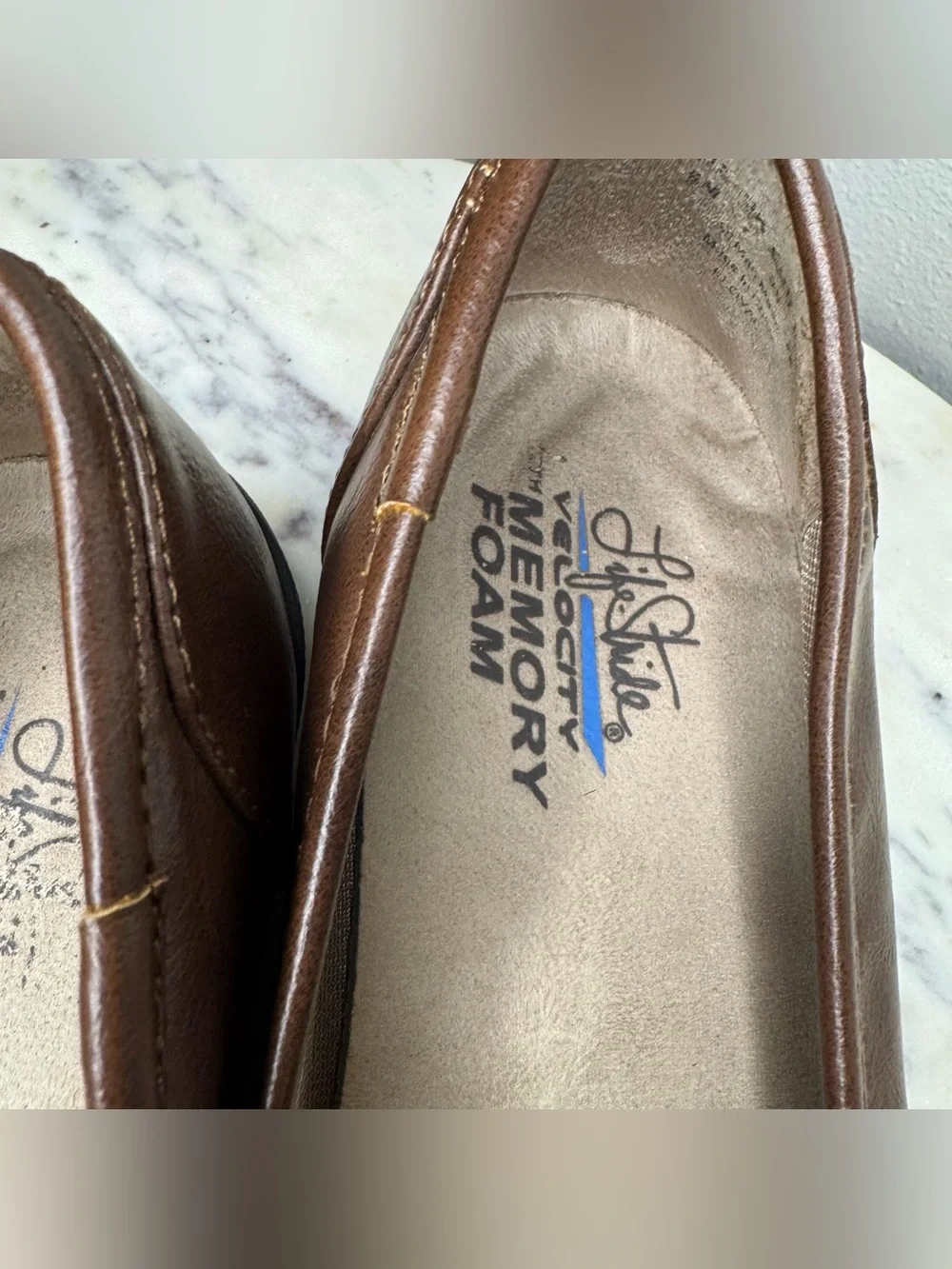 LifeStride Flats Size 9 M Vegan Leather brown shoes comfort  MAKE ME AN OFFER!